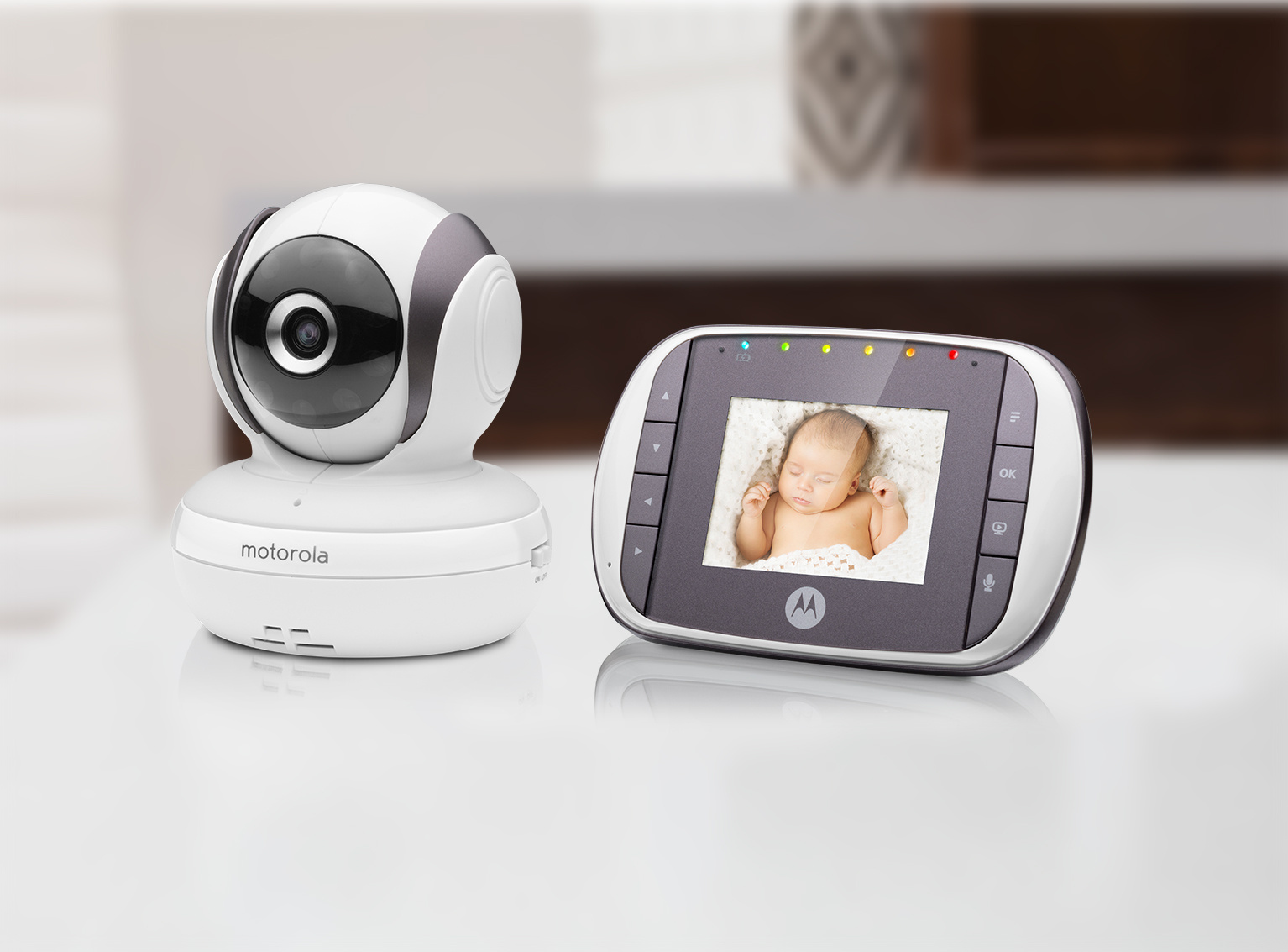 جهاز موتورولا لمراقبة الطفل عن بعد بالصوت والصورة mbp35s